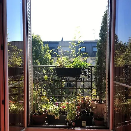 2 Bedrooms Chic 18th District *