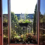 2 Bedrooms Chic 18th District *