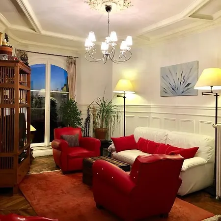 2 Bedrooms Chic 18th District * 巴黎