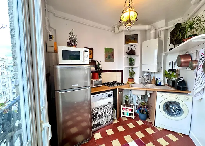 Apartment 2 Bedrooms Chic 18th District
